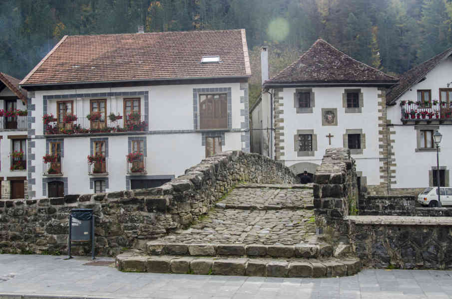 Comunidad Foral de Navarra 126 - Ochagavia.jpg